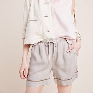 Cloth and Stone Khaki shorts.